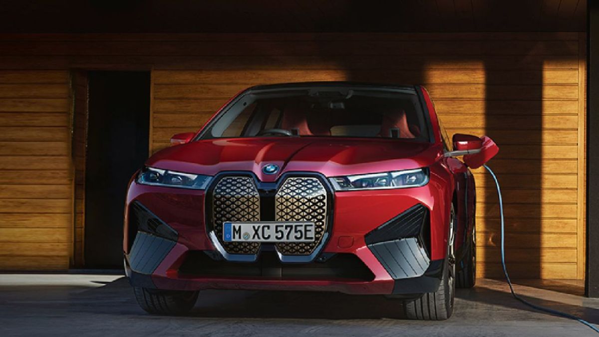 bmw-ix1-will-launch-in-india-on-september-28-check-expected-features-looks-price-rivals-and-range-here